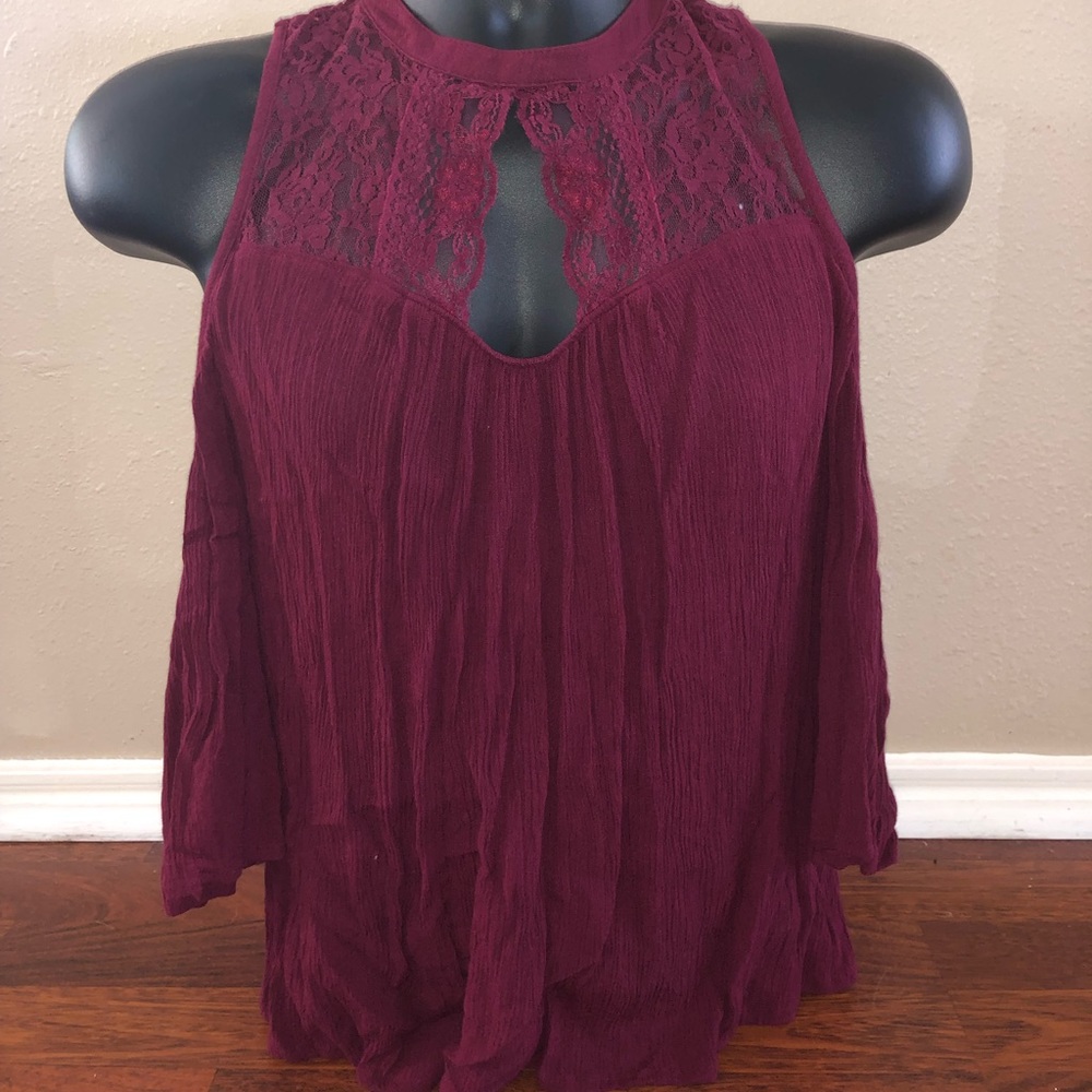Arizona Jeans lace and maroon no shoulder blouse